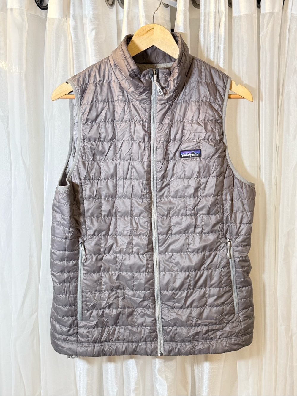 Patagonia Women's Quilted Vest - Taupe Gray